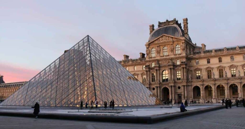 Louvre Museum, Dubai, Things to Do in Dubai 2022 - Best 15 Attractions