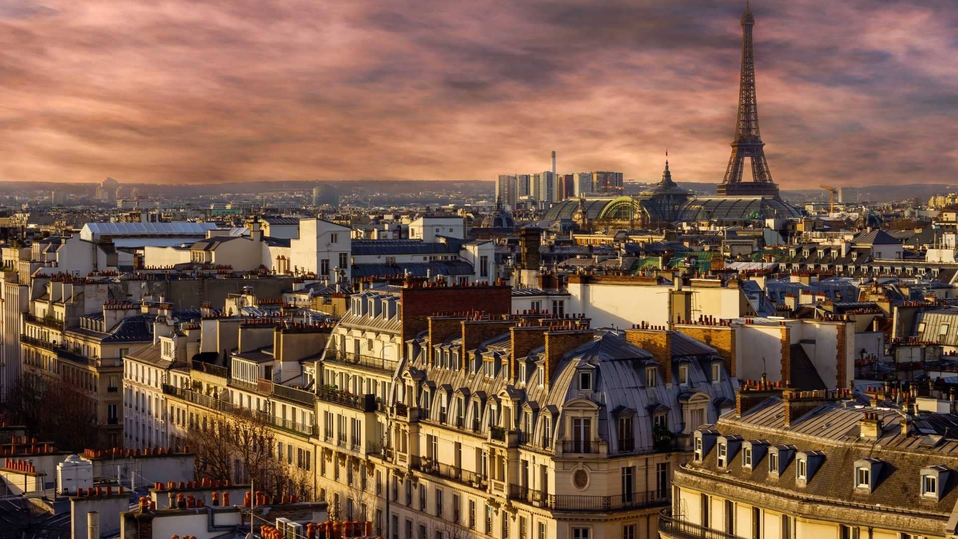 Read more about the article 12 of the Best Places to Visit in Paris