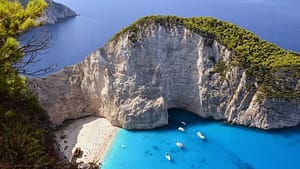 Read more about the article 10 Most Beautiful Natural Wonders in Greece